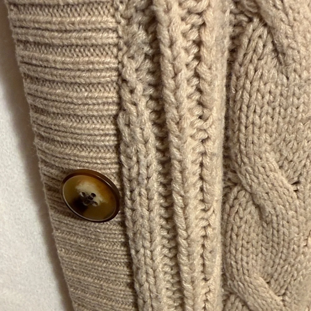 Torrid 14 Oatmeal Chunky Cable Knit Cardigan Soft Academia Cottagecore Grandpa - Picture 3 of 9